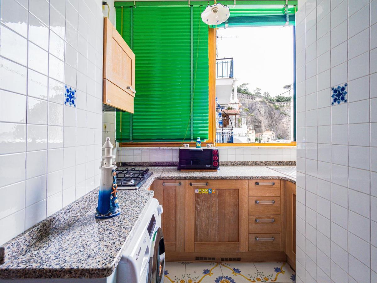 Casa Mariarosa - Seaside Apartment With Balcony Piano di Sorrento Exterior photo