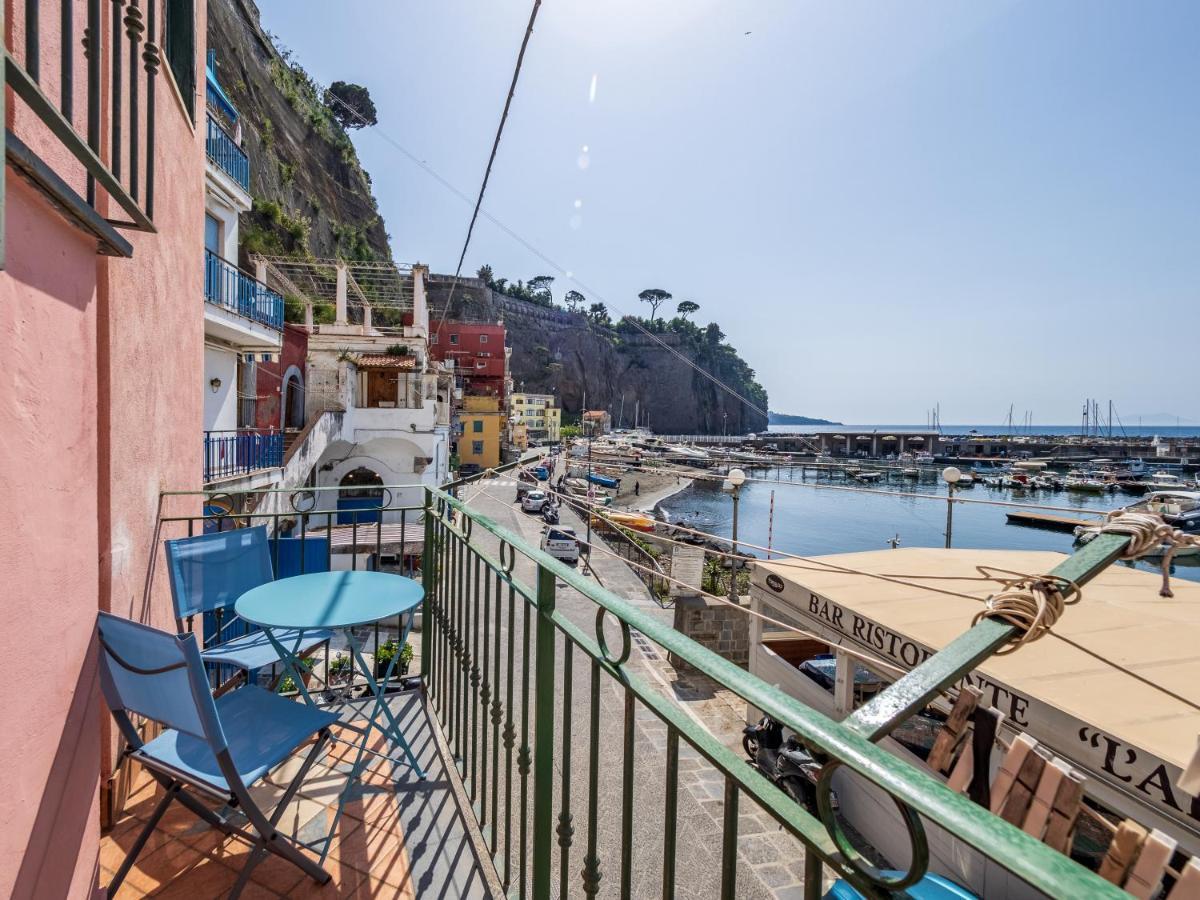 Casa Mariarosa - Seaside Apartment With Balcony Piano di Sorrento Exterior photo